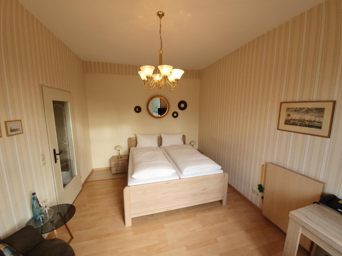 Hotel Sophien-Cafe Leer Eksteriør bilde